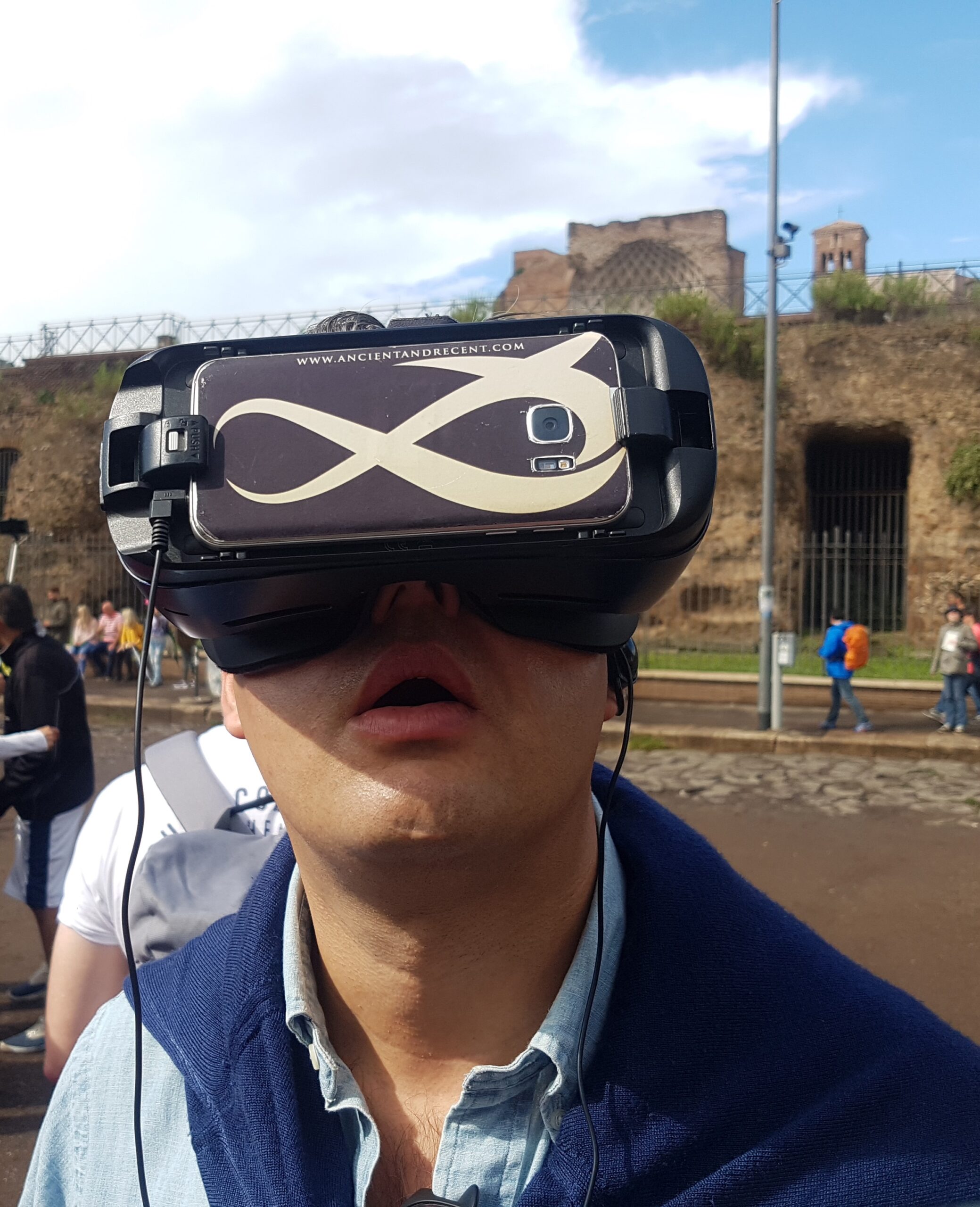 domus aurea colosseum statues virtual reality tours ancient and recent