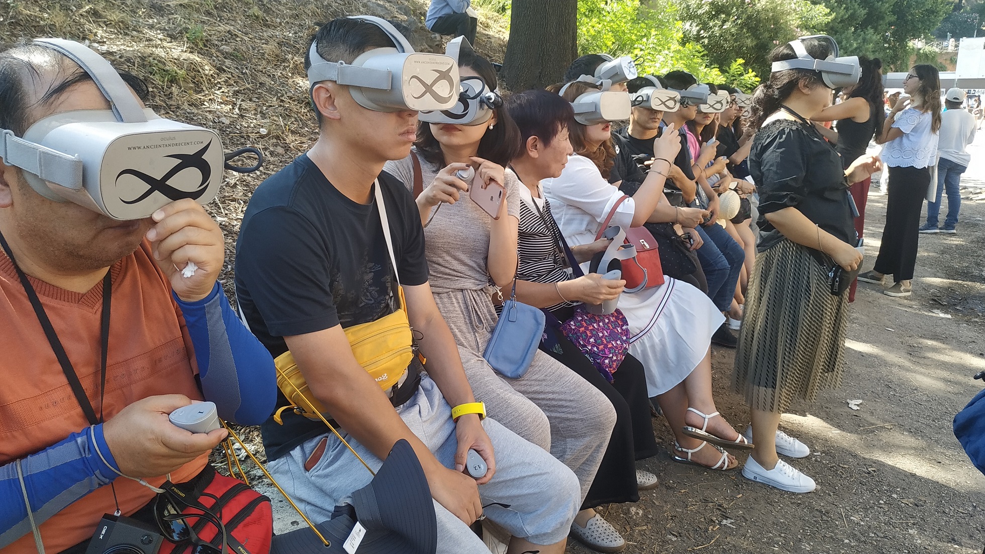 family friendly experience virtual reality tours ancient and recent