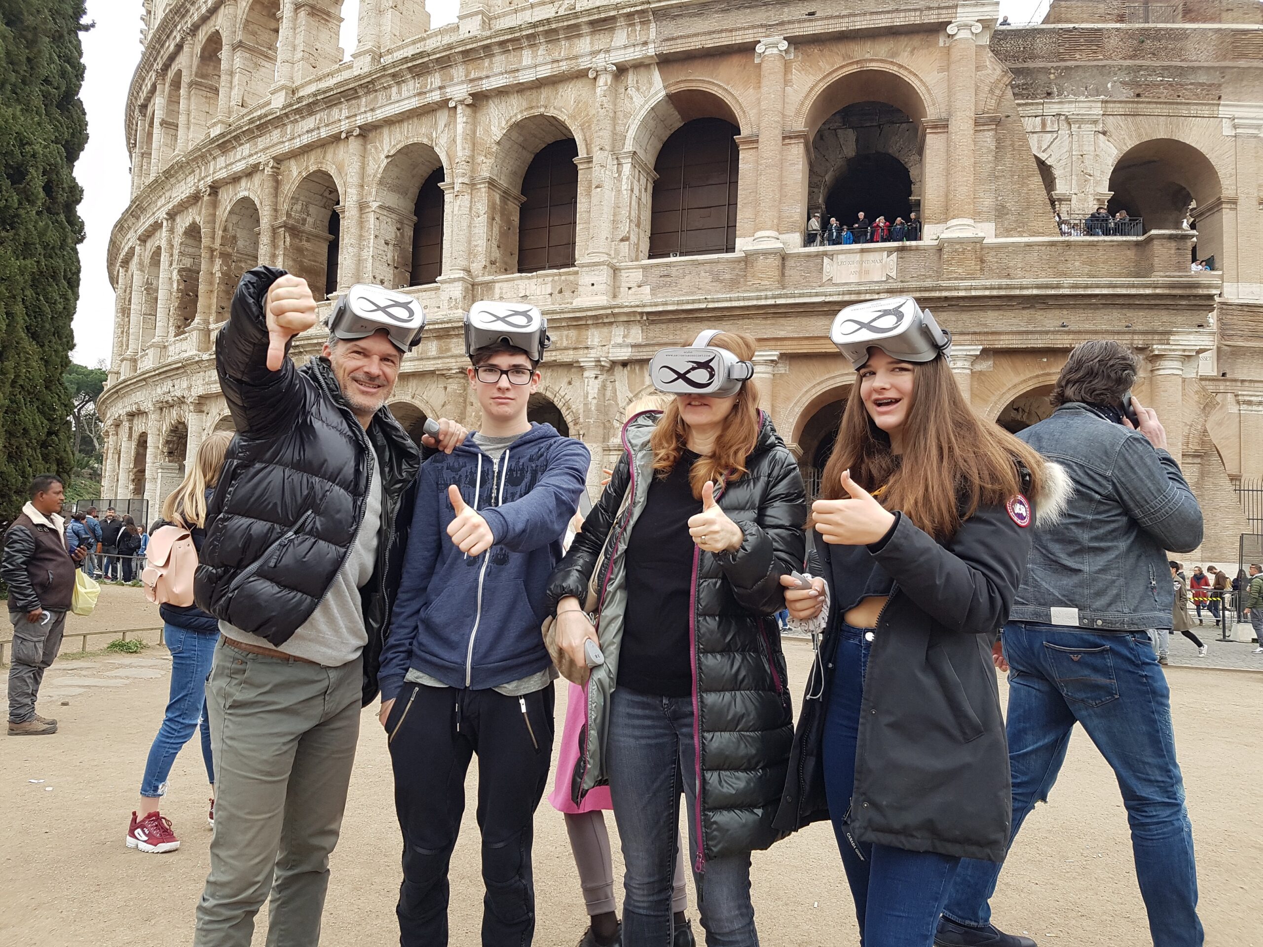 family gift ideas experience virtual reality tours ancient and recent