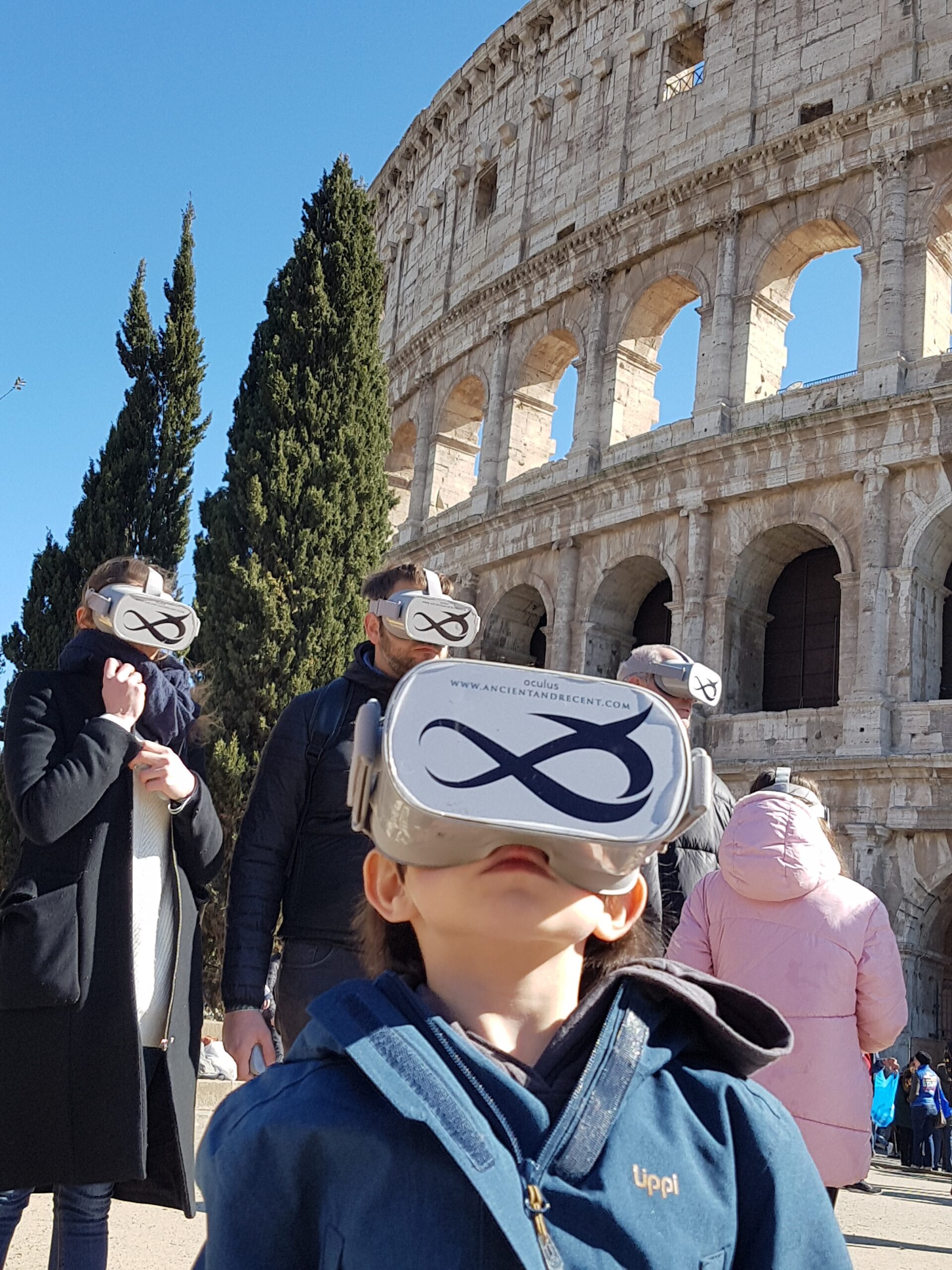 family gift ideas virtual reality tours ancient and recent