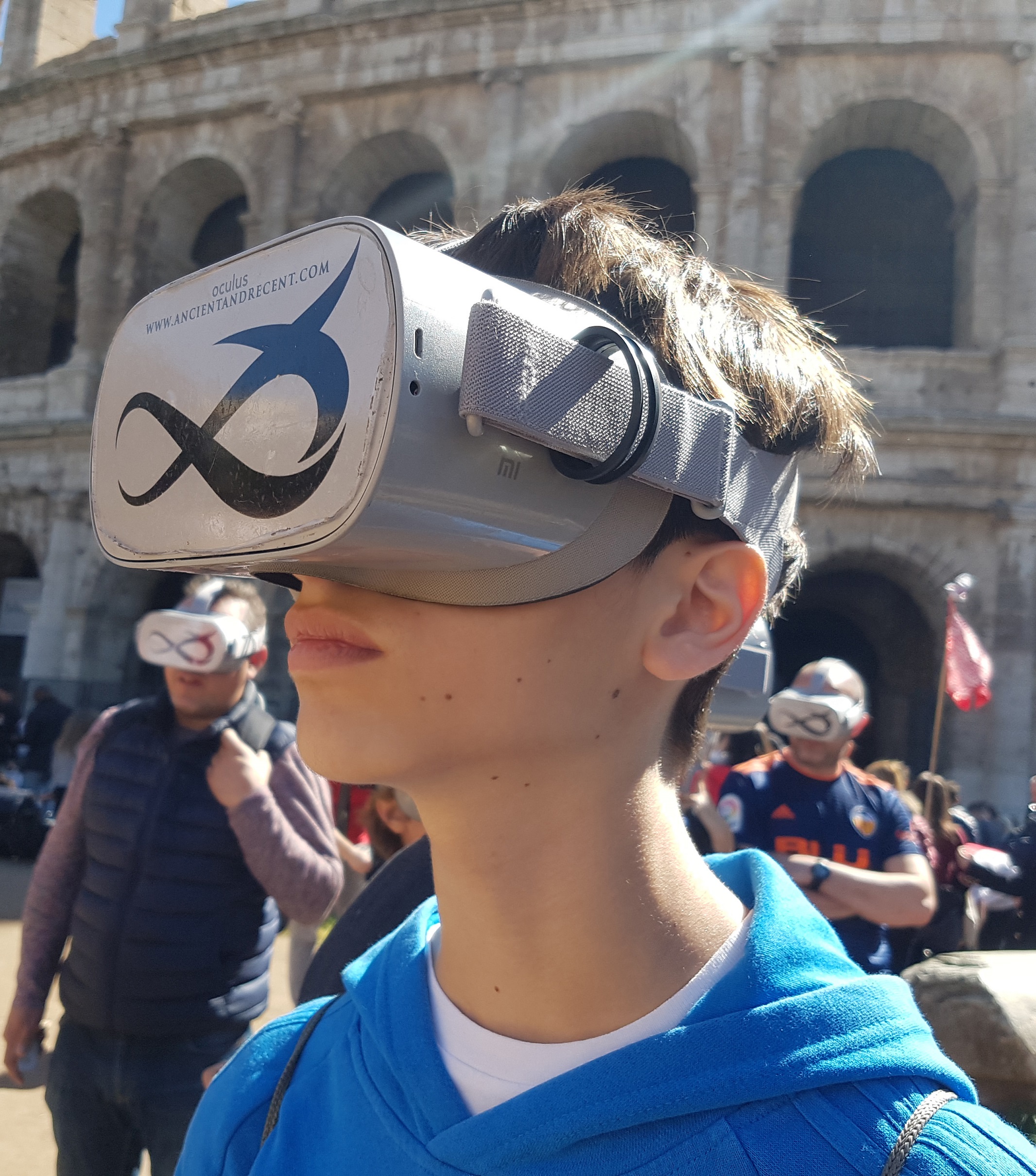 fun experience gift virtual reality tours ancient and recent