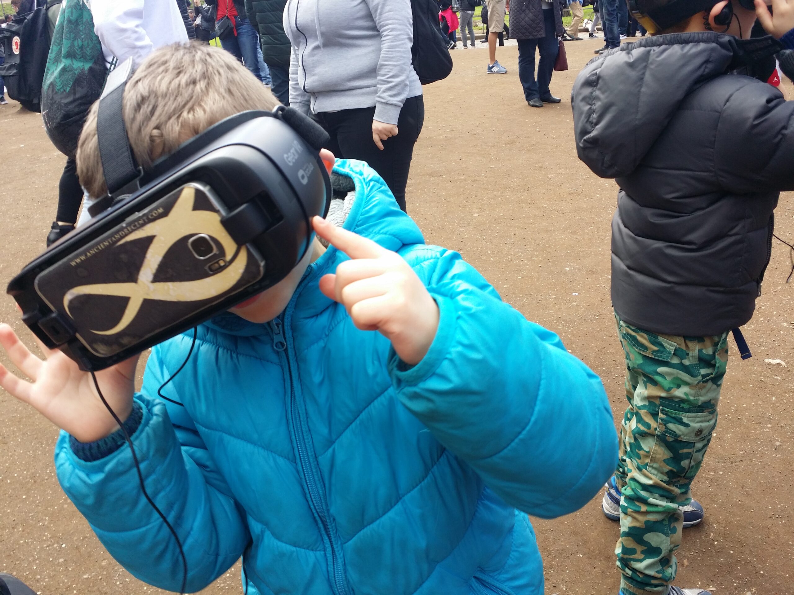 mixed virtual reality tours ancient and recent