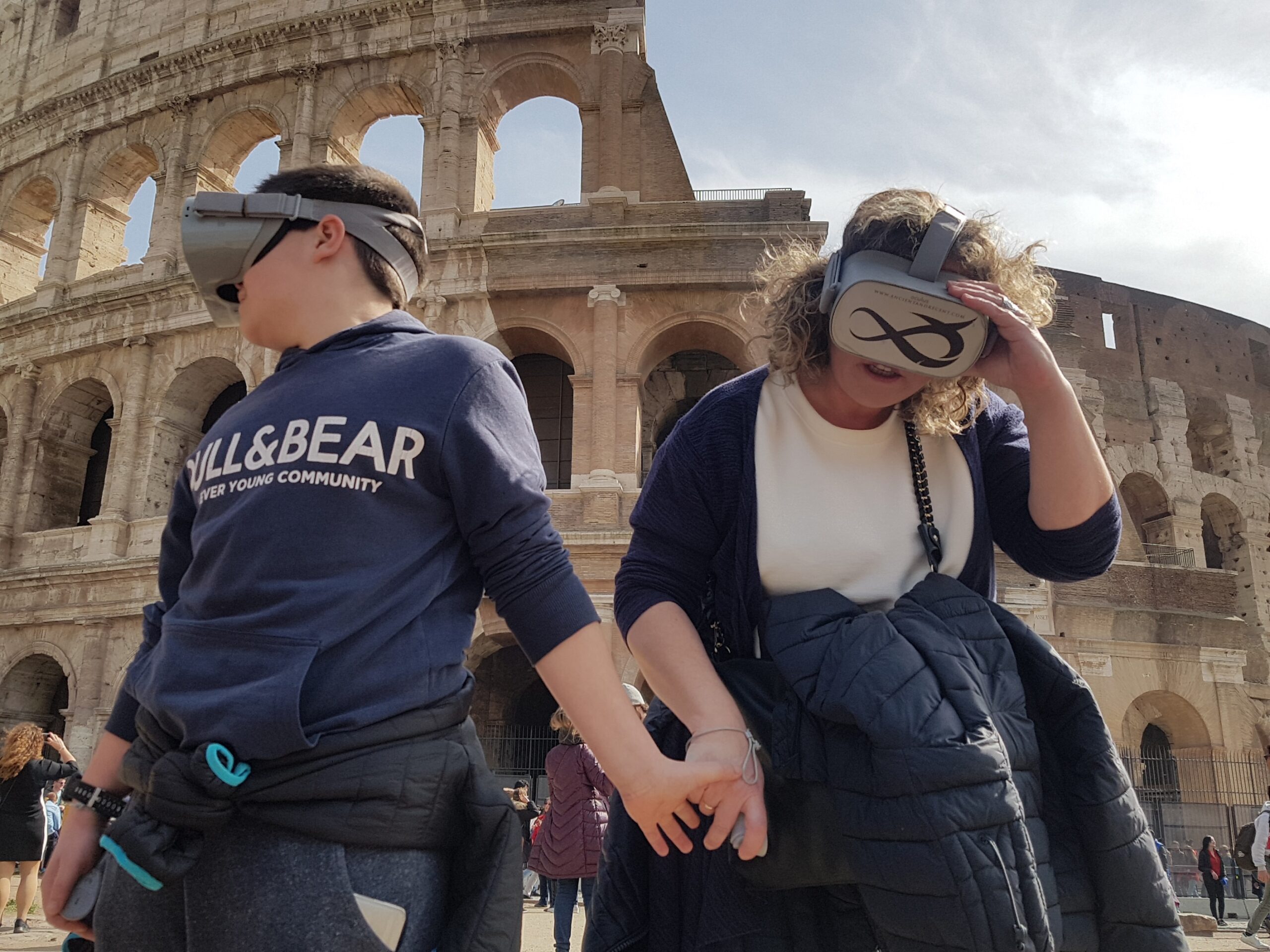 parents experience gift virtual reality tours ancient and recent