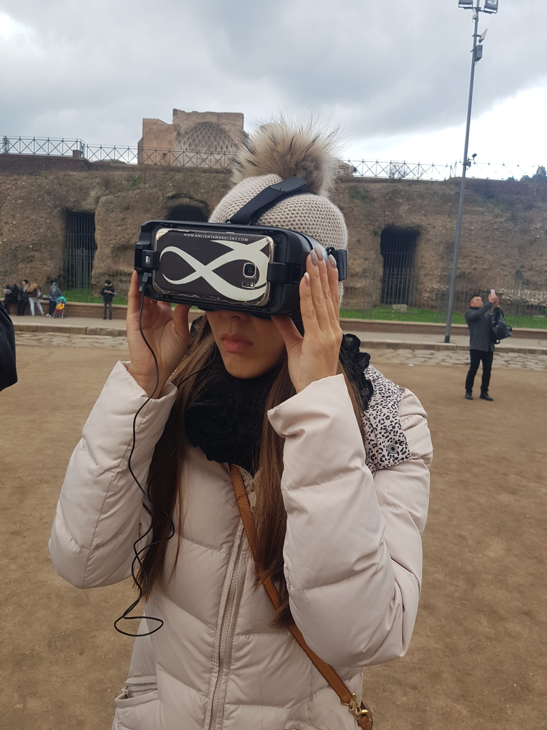 to learn virtual reality tours ancient and recent